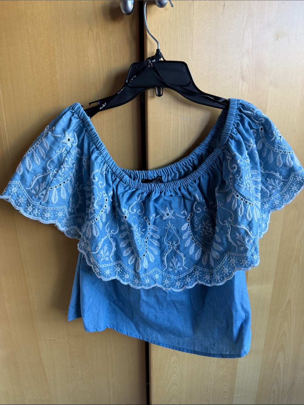 NWOT Papaya Blue Embroidered Off-Shoulder Women's Top